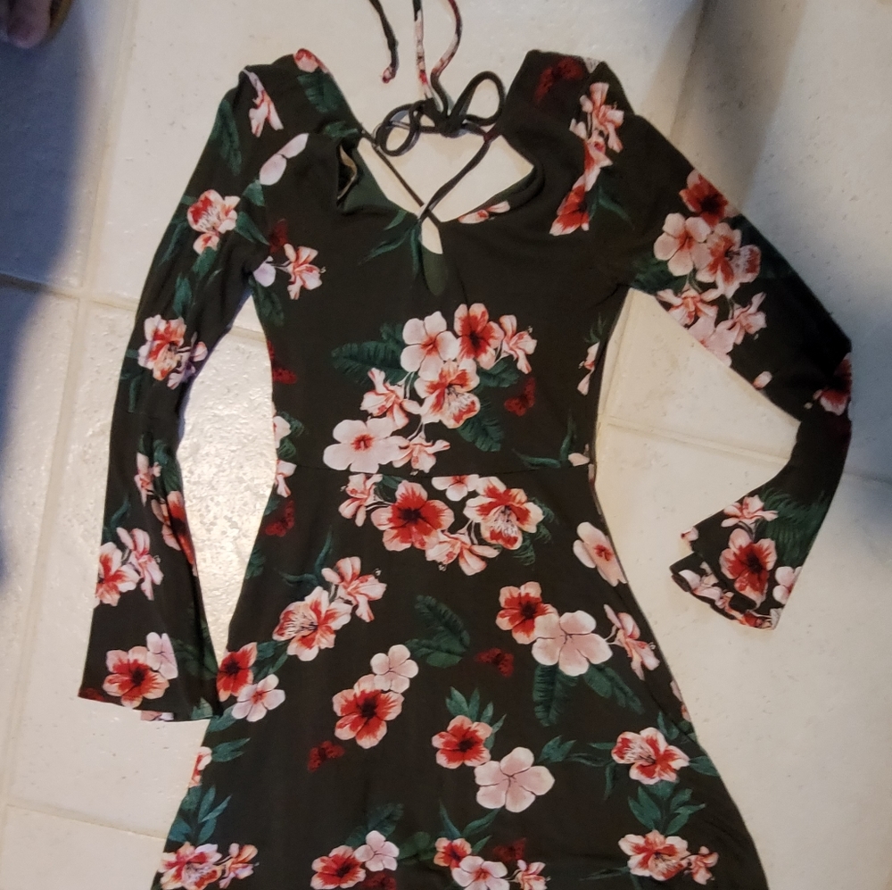 Cute flower dress